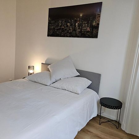 Appartement A Paris Clichy Екстер'єр фото